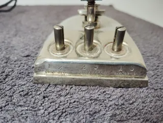 Plancha UFESA modelo 66