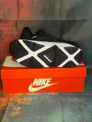 Nike Go Flyease Scarpe Uomo Nero Bianco