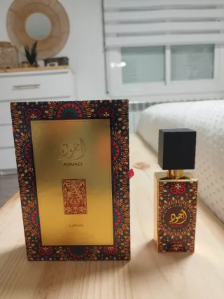 Perfume Ajwad Lattafa