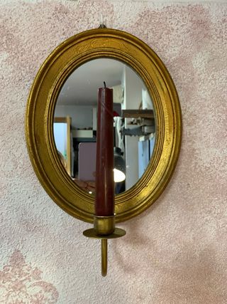 Candelero con espejo ovalado dorado