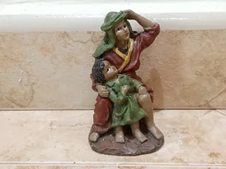 Figura Belén Mujer con Niño