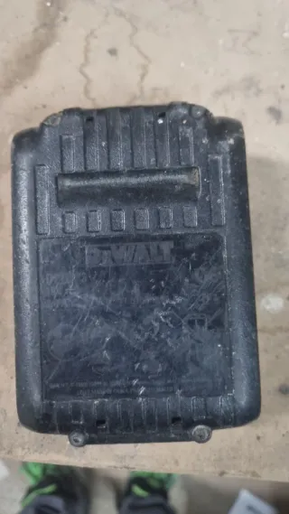 Batería Dewalt 18V XR 2.0Ah Original