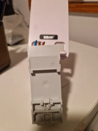 Interruptor Horario Digital Theben TR 610 top2