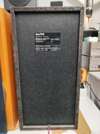 Altavoces Sanyo 3 vías