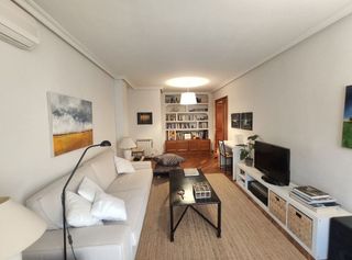 Piso en alquiler en Legazpi en Madrid