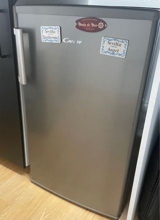 Nevera pequeña Candy