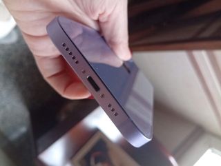 iPhone 12 Morado 64GB