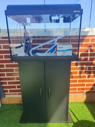 Acuario 50L con mueble