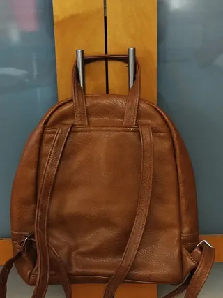 Mochila Marrón Cuero Sintético