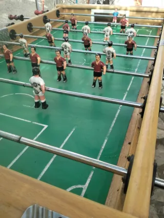 Futbolín Deportin Murcia Con recambios varios.