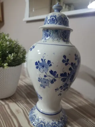 Jarrón Holandés Delf. Azul y Blanco vintage.