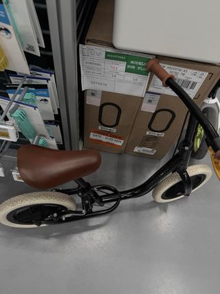 Bicicleta de equilibrio infantil sin pedales