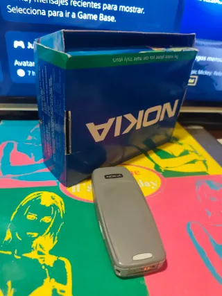 Nokia 3310 con caja Libre