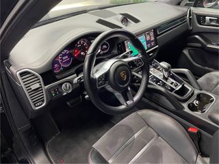 Porsche Cayenne Coupé Porsche Cayenne Coupé GTS