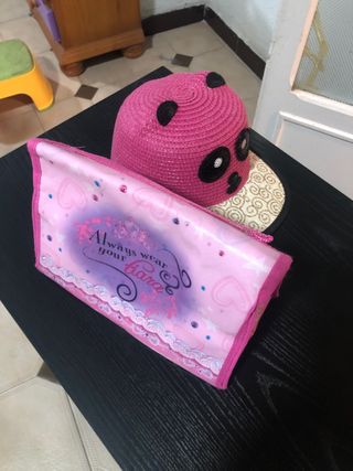 Gorra y bolsa térmica infantil