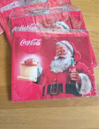 Borse per consegnare i regali by CocaCola