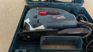 Caladora Bosch GST 90 BE 650W