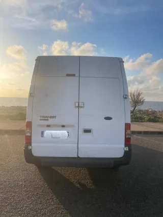 Ford Transit 2012