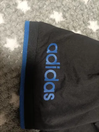 Camisa Polo Adidas Negra Logo Trébol Multicolor