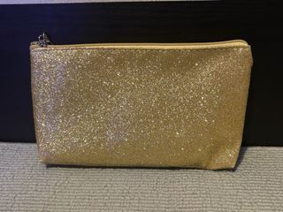 Set collana, orecchini e braccialetto rosa