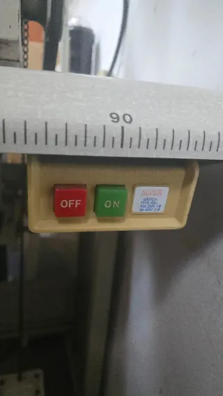 Recubridora Siruba F007E