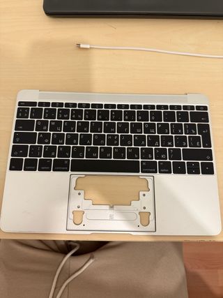 Teclado Apple A1534 RU