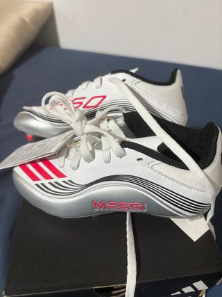 Botas Fútbol Adidas F50 Messi Talla 28 Niño