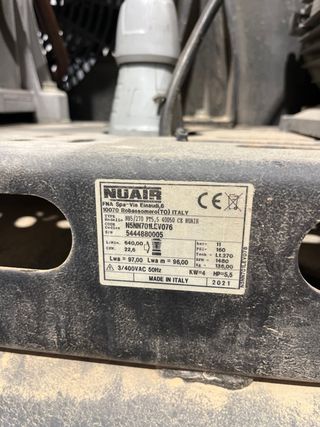 Compresor de aire NUAIR 300L