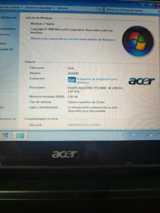 Acer Aspire One Netbook Rojo