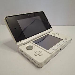 Nintendo 3DS - Super Mario 3D Land Pack