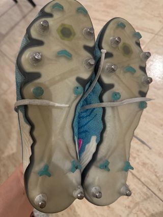 Botas de fútbol con tacos talla40