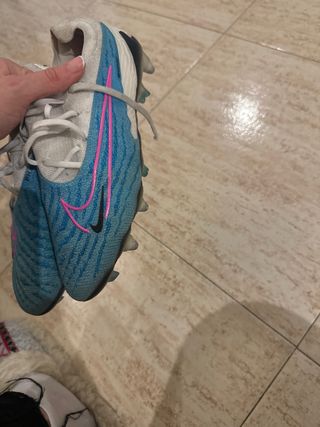 Botas de fútbol con tacos talla40