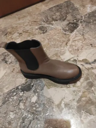 Stivaletti pelle beige