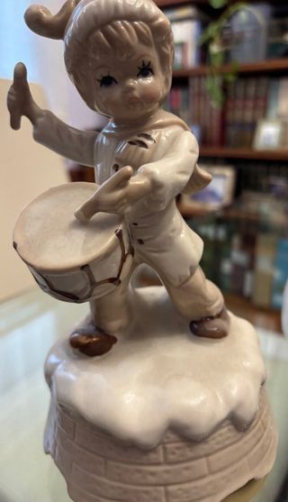 Caja de música infantil tambor