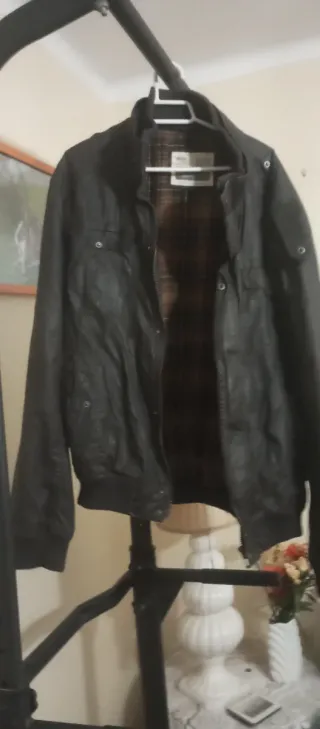 Chaqueta marrón hombre