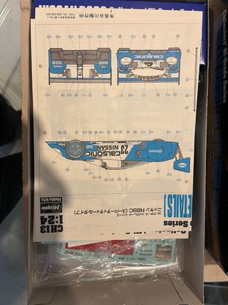 Exclusivo Nissan R89C Hasegawa 1/24 Metal