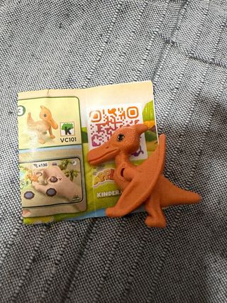 Dinosaurio Kinder Huevo VC101