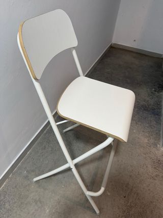 Dos Taburetes Altos Plegable IKEA Franklin Blanco
