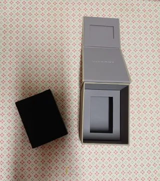 Bolsa y caja Viceroy