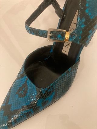 Zapatos Vicini Tacón Azul Serpiente. Tacon 10cm.