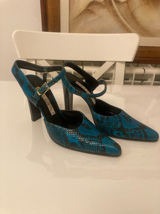 Zapatos Vicini Tacón Azul Serpiente. Tacon 10cm.