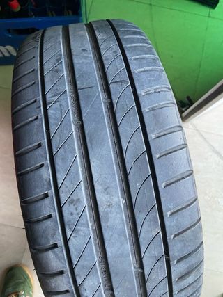 Llantas Golf 5x100 17” Negras 225-45-17