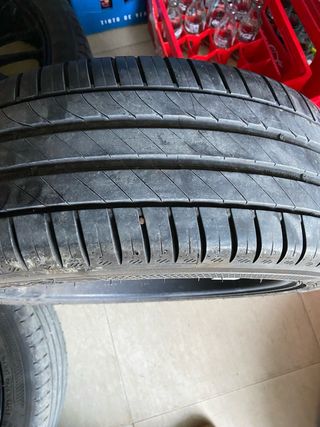 Llantas Golf 5x100 17” Negras 225-45-17