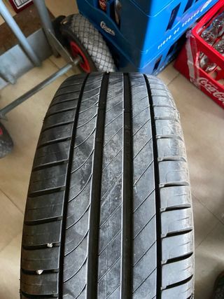 Llantas Golf 5x100 17” Negras 225-45-17