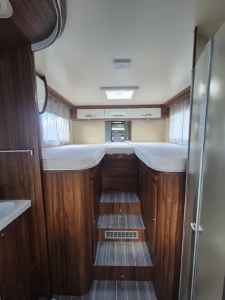 Se vende Autocaravana Continental modelo 73