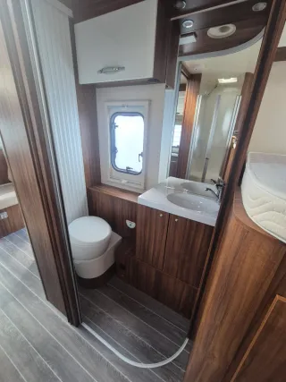 Se vende Autocaravana Continental modelo 73