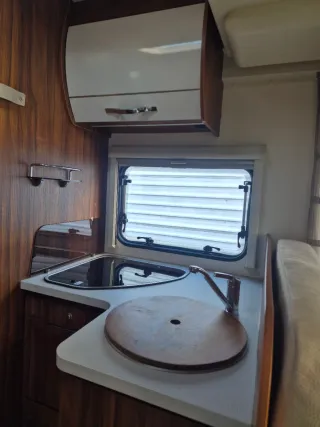 Se vende Autocaravana Continental modelo 73