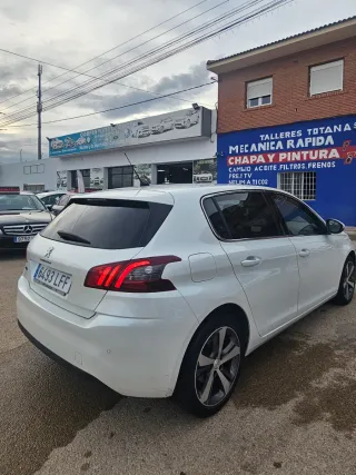 Peugeot 308 2020