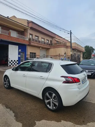 Peugeot 308 2020