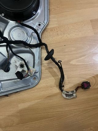 Despiece puerta Seat Leon